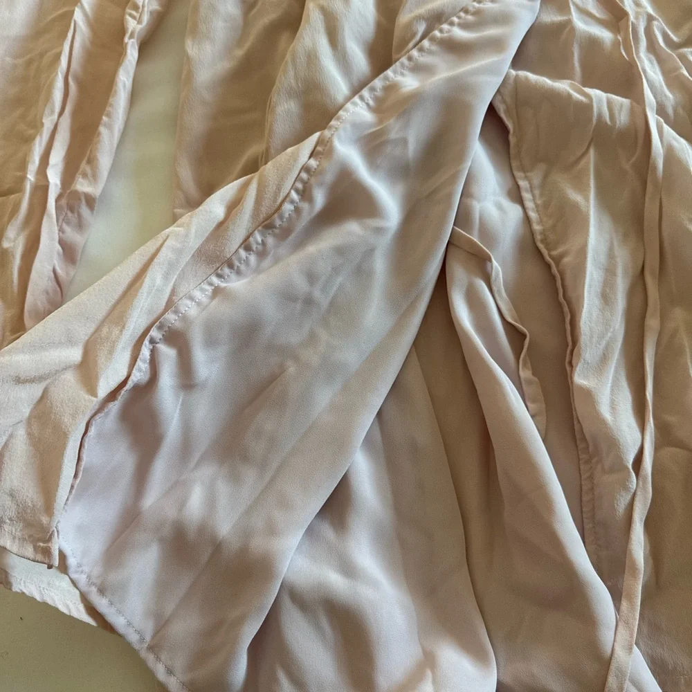 Aritzia Wilfred Silk Pink Blush Long Sleeve wrap Dress - Picture 5 of 5